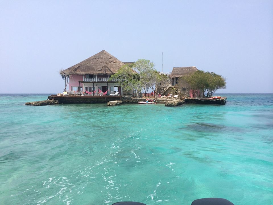 Isla Pastel